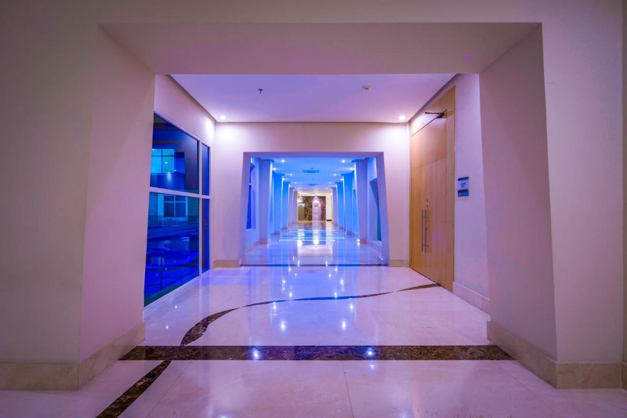 Hotel Dann Carlton Barranquilla Y Centro De Convenciones Exterior foto The interior of the hotel